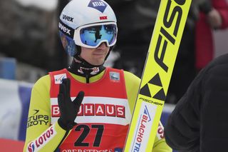 Kamil Stoch w ogniu trudnych pytań. Mógł zrobić tylko jedno, stanowcza decyzja polskiego skoczka
