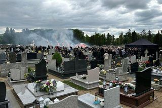Tłumy na pogrzebie tragicznie zmarłej Mai. Kościół w Działdowie wypełniony po brzegi