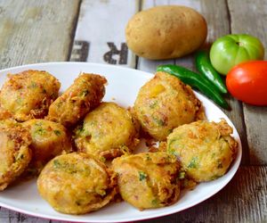 Kotlety z cukinii bez tarcia. Sekretem ich pysznego smaku jest panierka