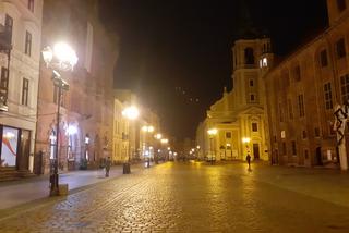 Poświąteczny lockdown i sylwestrowa godzina policyjna. Co się zmieni w Toruniu od 28 grudnia?