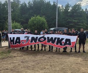 Młody żołnierz zginął na granicy z Białorusią. Odsłonili pomnik na jego cześć. „Niech będzie symbolem”