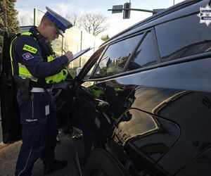 Dramatyczne sceny na DK1 w Pszczynie! 26-letni kierowca w szpitalu po zderzeniu z tirem