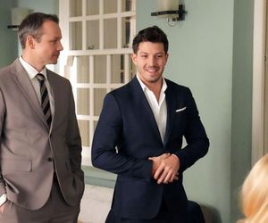 Barwy szczęścia odc. 3155. Bruno (Lesław Żurek), Karolina (Marta Dąbrowska), Justin (Jasper Sołtysiewicz)