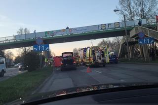 Bielsko-Biała. Mężczyzna skoczył z wiaduktu na autobus