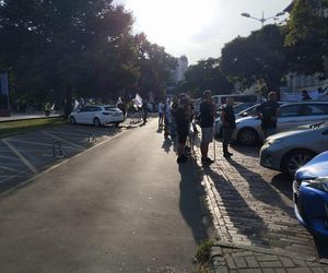 Paraliż w Katowicach. Rozpoczął się protest górników i hutników. Stal się hartuje, a rząd ją rujnuje