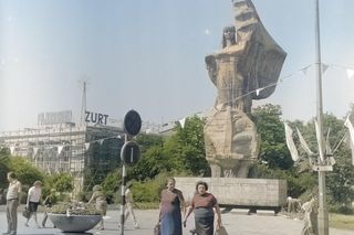 Plac Wolności i gmach Filharmonii