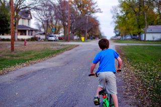 Rowerem wyjechał z podwórka, znalazł się kilka godzin później. Chłopiec był 25 km od domu
