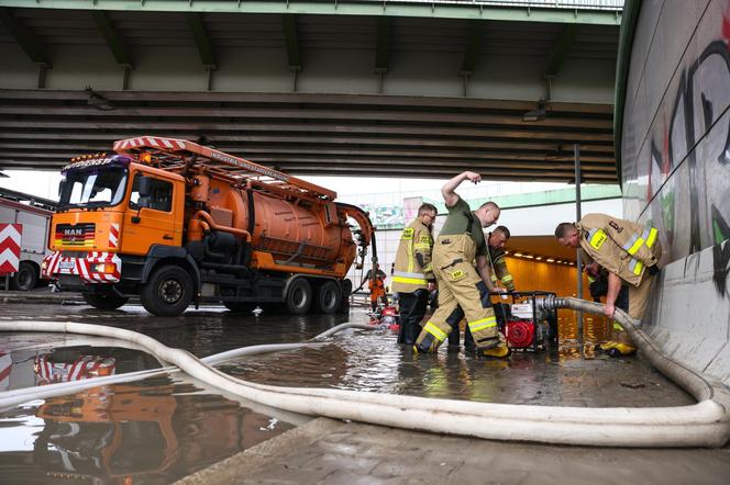 Warszawa zalana po burzy