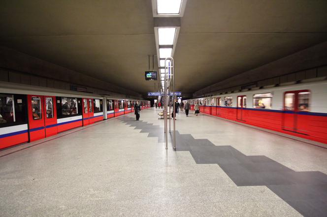 Stacja metro Politechnika
