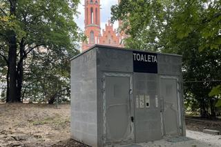 Miejski szalet za 430 tys. zł w Białymstoku nadal nieczynny. Problem jest typowo polski! 