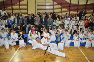 Ferie 2023. Finał Zimowej Akademii Karate w Skarżysku. Dużo zdjęć