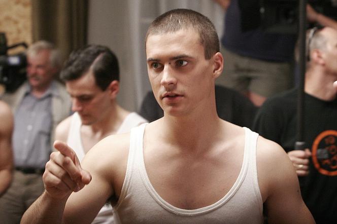 W rytmie serca. Mateusz Damięcki był gnębiony w szkole