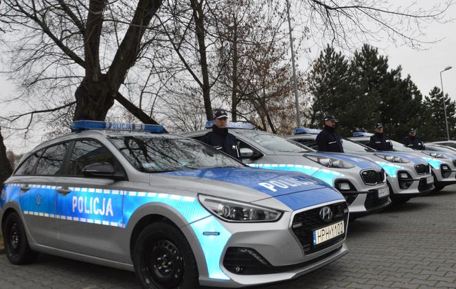 Nowe radiowozy radomskiej policji! Nowoczesne maszyny pomogą dbać o bezpieczeństwo!