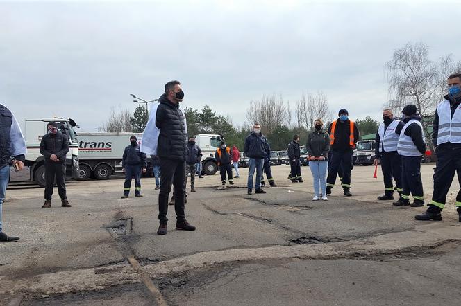 Rozpoczął się strajk w spółce Betrans w Bełchatowie [AUDIO]