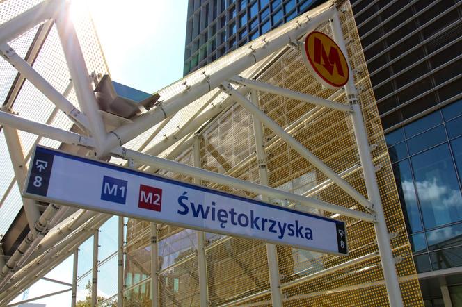 Nowe zadaszenie metra Świetokrzyska