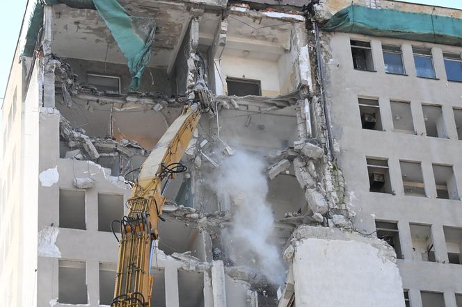 Utrudnienia związane z rozbiórką "Związkowca"