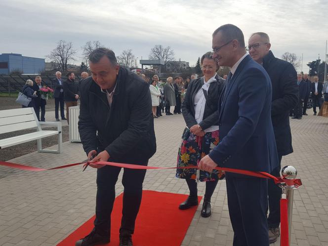 Otwarcie z czerwonym dywanem! Miejski Zakład Zieleni w Lesznie ma nową siedzibę 