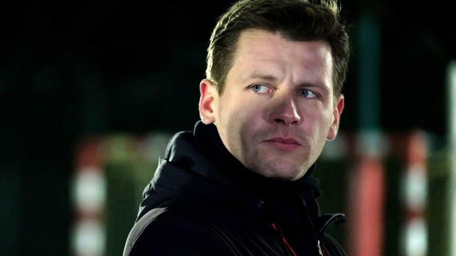 M jak miłość odc. 1854. Adam Karski (Patryk Szwichtenberg)