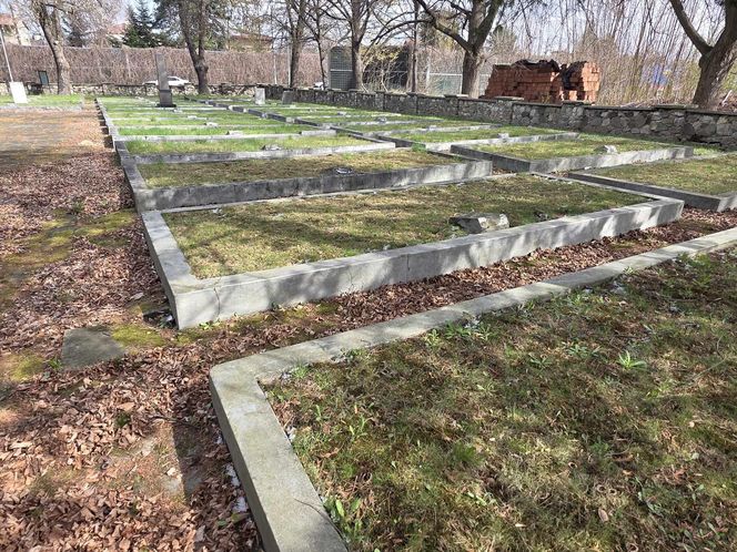  Cmentarz Armii Radzieckiej