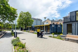 Centrum Lokalne Kamionek w Warszawie wciąż opustoszałe. Remont kosztował miliony