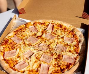 Pizza wygrywa z kebabem! Polacy pozostają wierni ulubionemu daniu