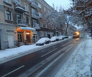 Drogowcy odśnieżają Lublin