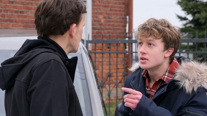 M jak miłość odcinek 1862. Święcicki (Artur Paczesny), Kacper (Bartosz Ziewiec)