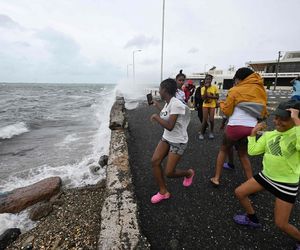 Huragan Melissa uderza w Jamajkę