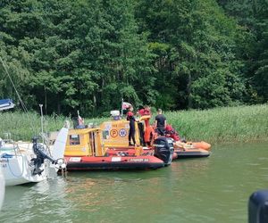 Tragedia na Szlaku Wielkich Jezior. Nie żyje mężczyzna 