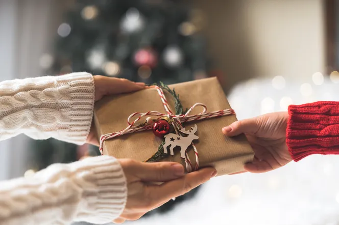 Te prezenty przynoszą pecha! 6 przedmiotów, którymi nie powinieneś obdarowywać bliskich