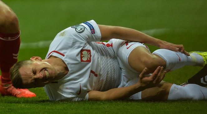 Arkadiusz Milik, kontuzja i faul z meczu Polska Dania