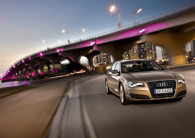 Audi A8 sedan, model 2011