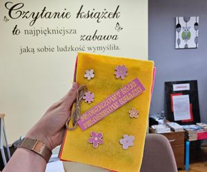 Noc w bibliotece! Młodzieżowy Klub Miłośników Książki świętuje drugie urodziny