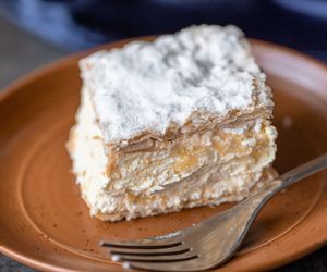 Kremówki papieskie - jak zrobić?  Sprawdzony przepis na osłodę