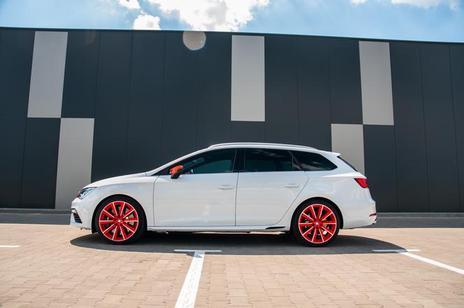 Seat Leon ST Cupra 2.0 TSI 300 KM DSG6 4Drive 