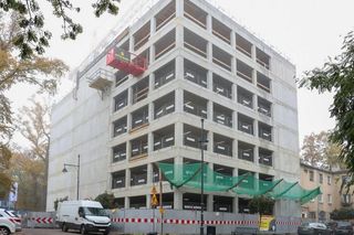 Wielopoziomowe parkingi w centrum Łodzi mają być gotowe za rok. To końcowa faza budowy