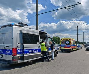 Tychy: 76-letni kierowca BMW potrącił kobietę na pasach. Trafiła do szpitala