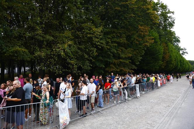 Gigantyczne kolejki przed stadionem. Tak fani czekali na koncert Dawida Podsiadło