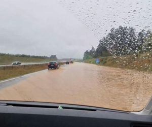 Autostrada A1 została zamknięta.Cały ruch kierowany jest w stronę Cieszyna