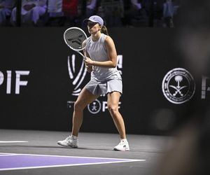 Iga Światek mecz z Jeleną Rybakiną