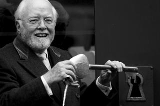 Zmarł ŚWIĘTY MIKOŁAJ! Aktor Richard Attenborough NIE ŻYJE!