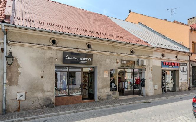 To największe miasto w Małopolsce bez kolei. Mieszkańcy wciąż czekają na pierwszy pociąg