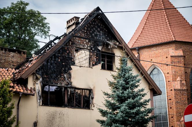 Tragedia w Nowym Stawie! W pożarze plebanii zginął ksiądz