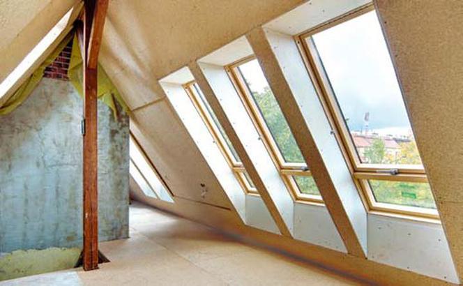 Montaż okien dachowych na poddaszu - wycena