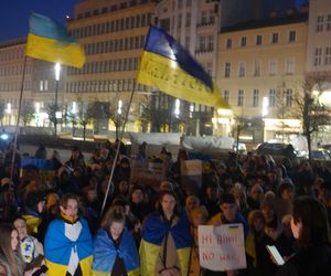 Manifestacja w trzecią rocznicę wybuchu wojny w Ukrainie