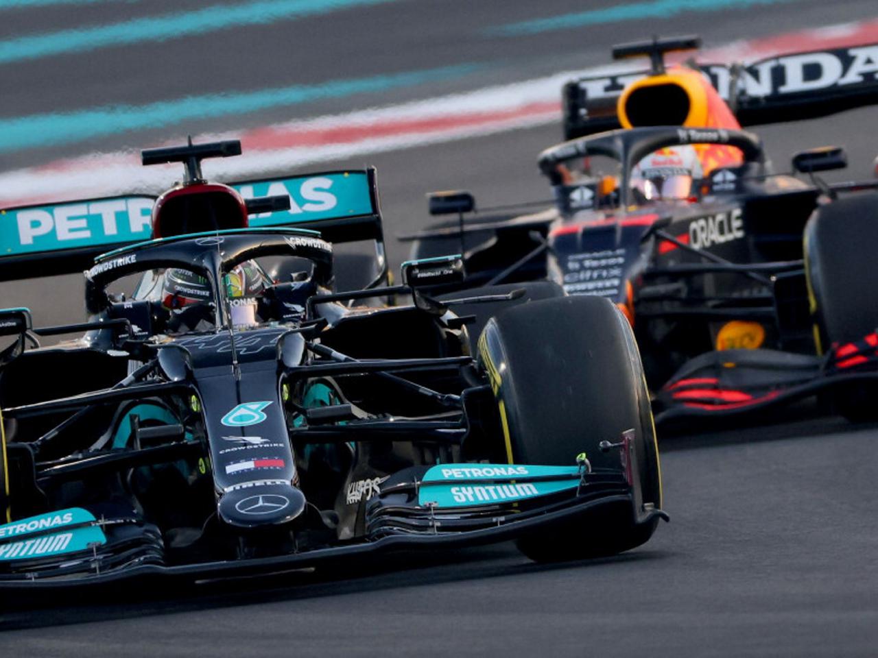 Sensacja! Lewis Hamilton kompromituje się przed GP Arabii Saudyjskiej. Pierwsza taka sytuacja od 5 lat