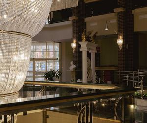 Hotel im. Jana Pawła II we Wrocławiu