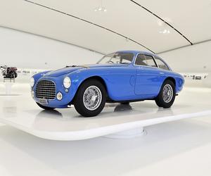Muzeum Enzo Ferrariego w Modenie 
