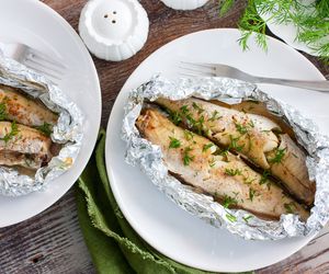 Mintaj pieczony z cytryną i koperkiem -  eksplozja smaku! 