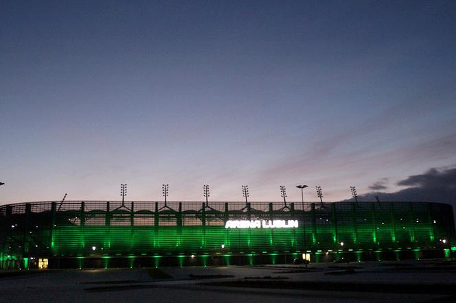 Arena Lublin podświetlona na zielono